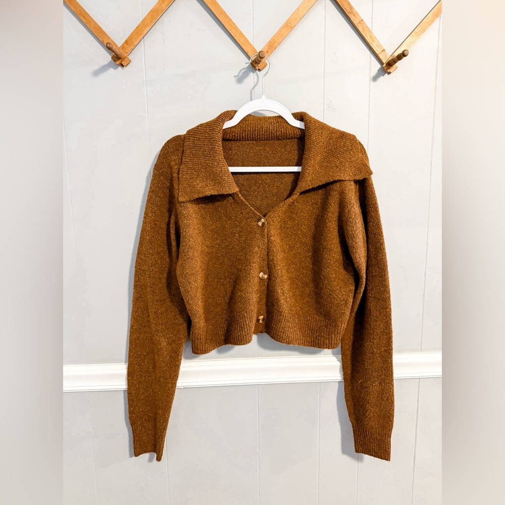 Commense Brown Cropped Cardigan - Picture 2 of 7